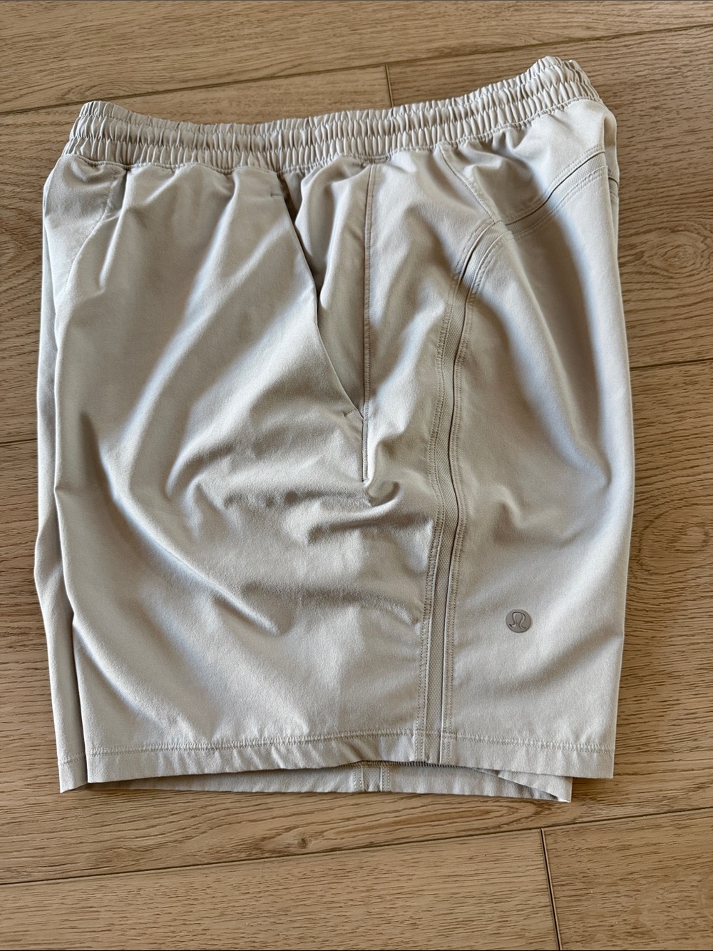 lululemon athletica Men's Athletic Shorts in Light gray medium